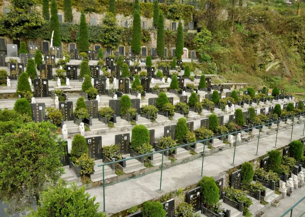 怎么看墓地风水好坏