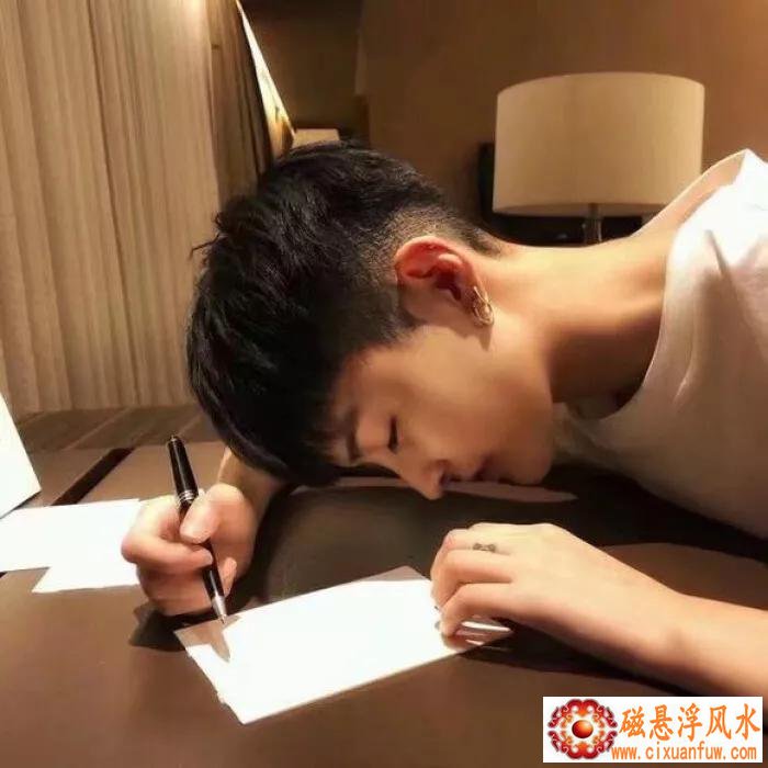 ����������С˵��ʲô����