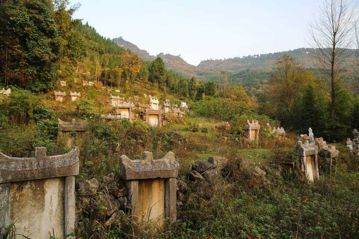 墓地风水口诀教你选墓地如何看风水