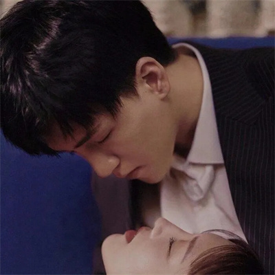 Ԫ���ɰ�����ͷ�񳬿ɰ��Ҹ��ϼ�