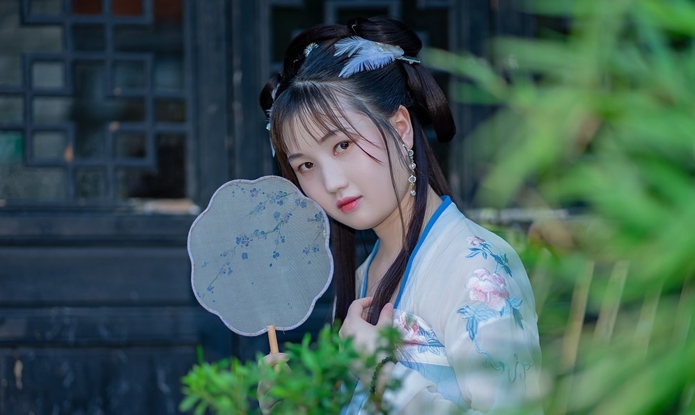 自带福气的女人面相