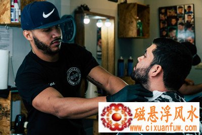 �б����ͼƬ