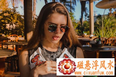 俞屉宵相关图片 俞屉宵相关图片