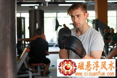 �Ȳ�˫���ͼƬ