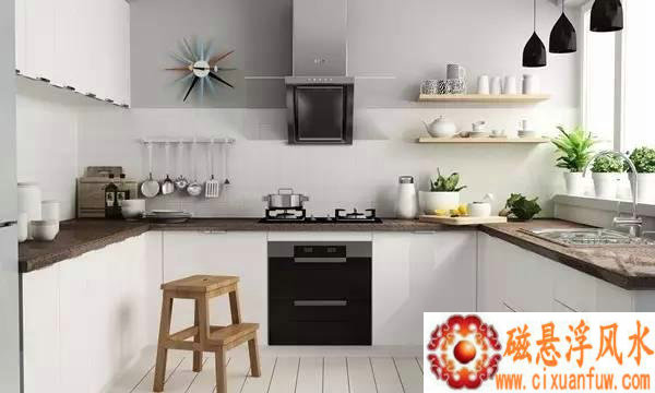 著名钢琴家廖明飞爱徒林毅恒奏响音乐新篇章 著名钢琴家廖明飞爱徒林毅恒奏响音乐新篇章