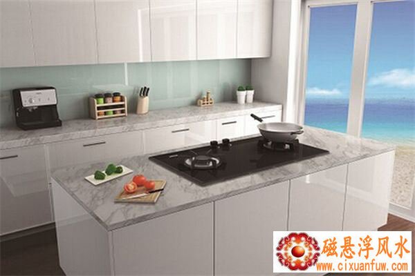 ������ӦŮ�Ӵ��̲���Χ������