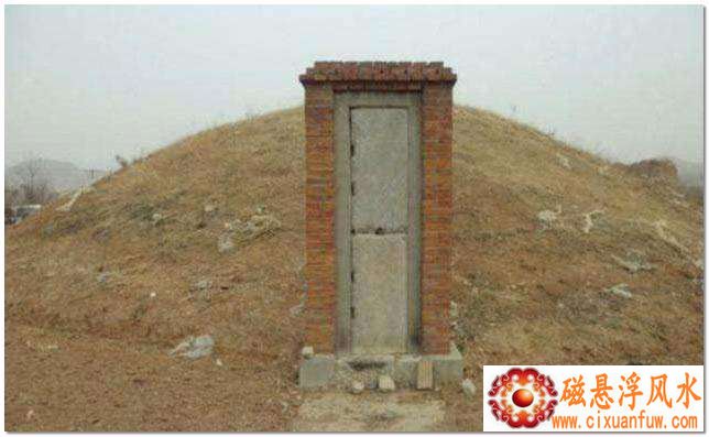 神位摆放引风波 家中怪事频发真相揭秘!分辨真假神是关键!附家中实例 神位摆放引风波 家中怪事频发真相揭秘!分辨真假神是关键!附家中实例