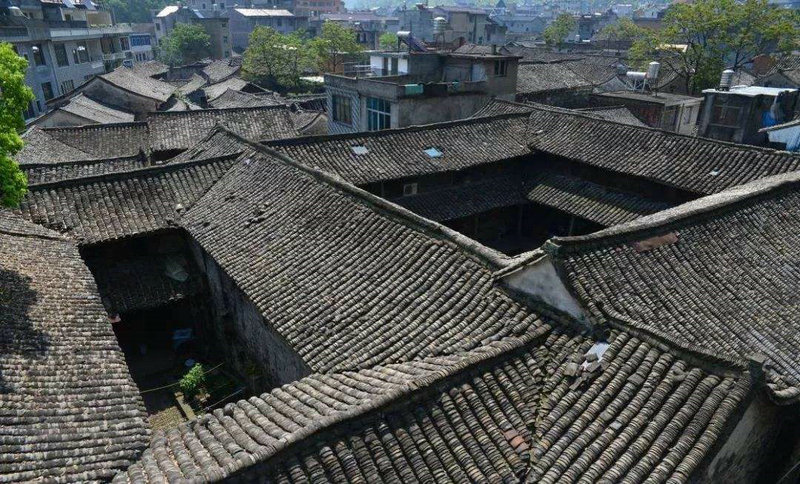 ��ԱФսǰŮ��ФսǰŮ����״