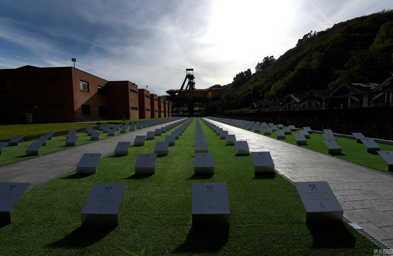 丁酉八字会遇婚姻危机 相冲相害配对 丁酉八字会遇婚姻危机 相冲相害配对