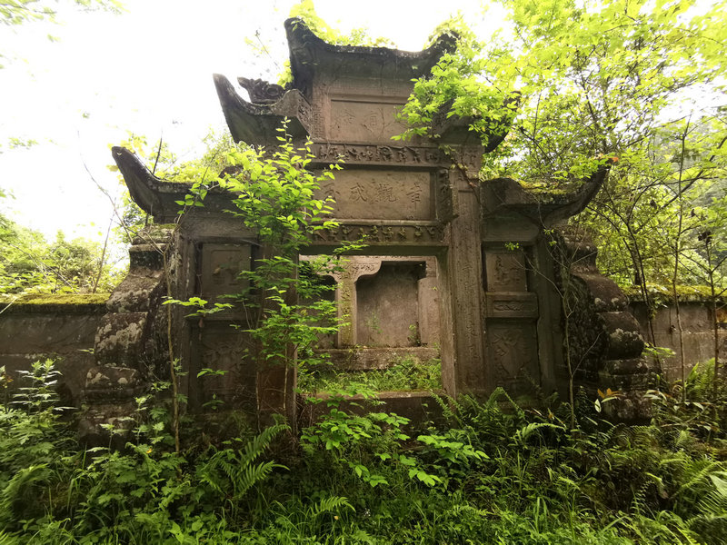 �˵�������Ӿ��˵�������������