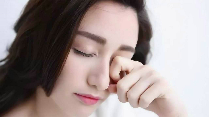 女人眉骨高者为大贵之相 女人眉骨高好吗 女人眉骨高者为大贵之相 女人眉骨高好吗