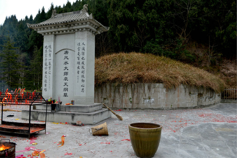 1981��Ф��Ů��������Ф������Ӱ���ж��(1981��Ф��Ů���ƻ��ܵ���Ф���Ӱ����)