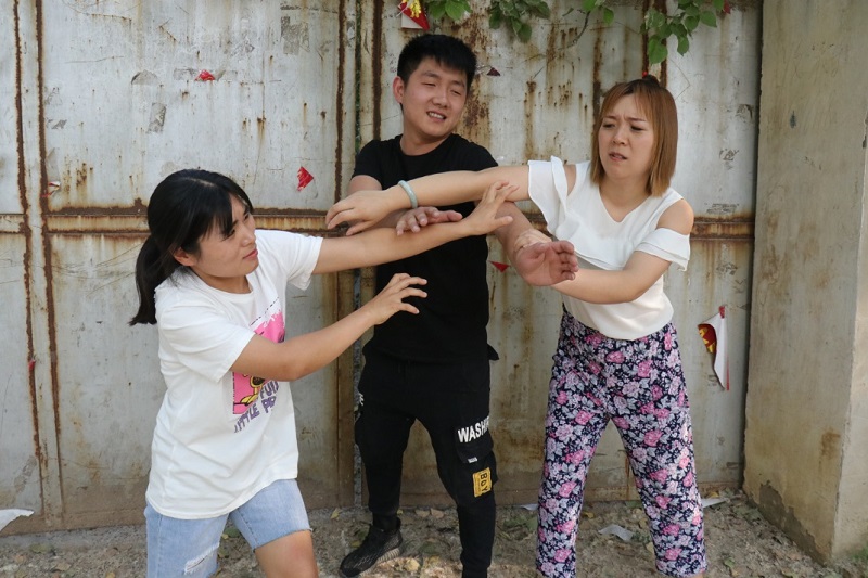 �ֻ�����⼪��רҵ�����Ӱ�����ƺ�δ����չ