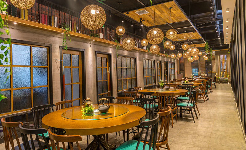 ���Ե��ִ�ȫŮ������ ȱ��100��Ů������