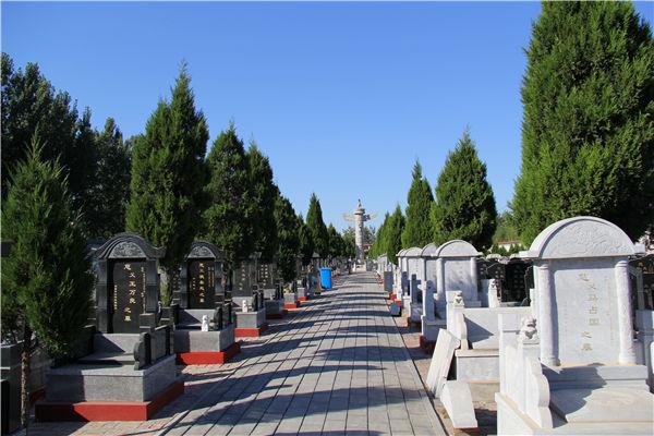 �������Ը�ĳɸ�����