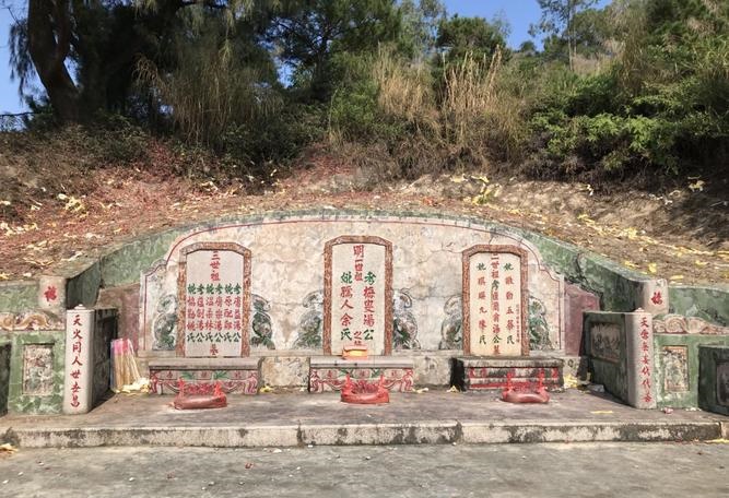 ���걾��������2025����Ů ��ҵ��ϲ�ǲΰ�