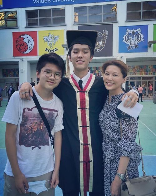 ��������Ů������ ���ִ����ֵ�Ů������