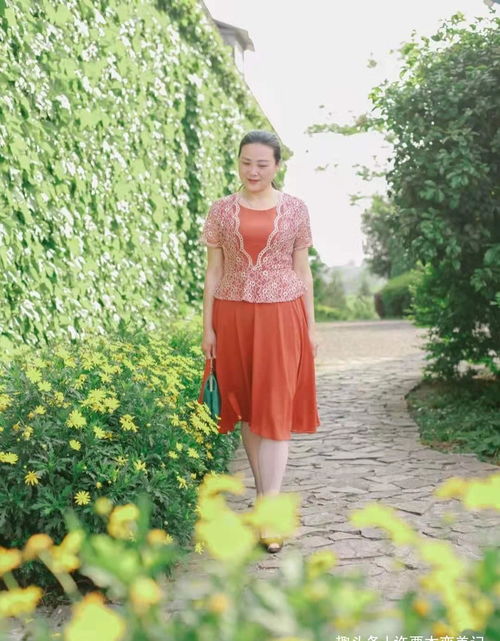 ��������Ů�Ѵ��޳���