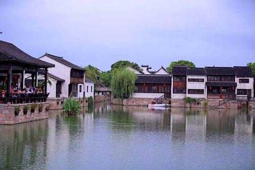 ������Ԭӽ�������������ܾ������ǵĸ��������δ����չ��