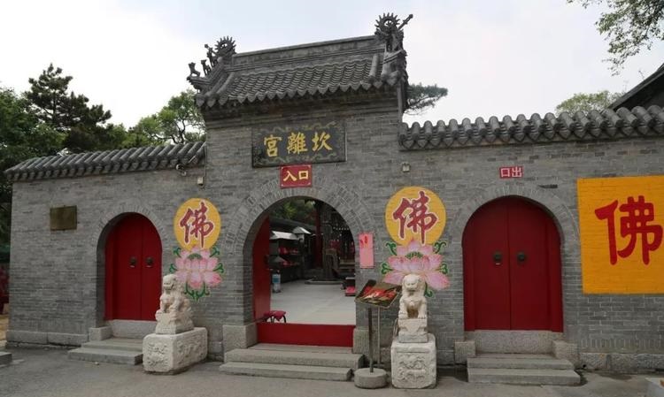 ����������鼮����Щ���·�ӳ��ż���Ը�����(����������鼮����Щ���°�ʾ����ż�Ը�����б仯)