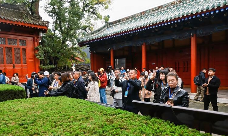 釜山行影评 釜山行影评分析 釜山行影评 釜山行影评分析