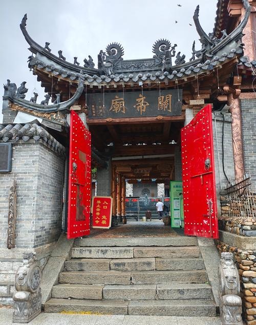 ���պ��С�պ������