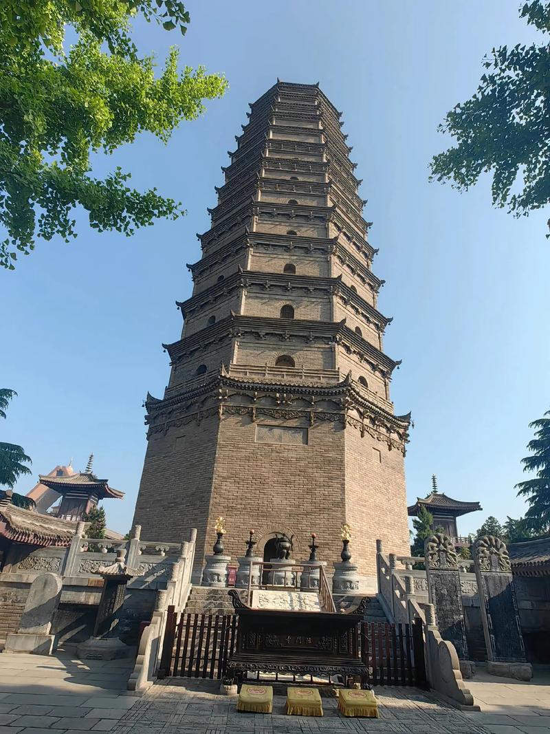 �ɫ������ �ɫ��һ�����ټ�