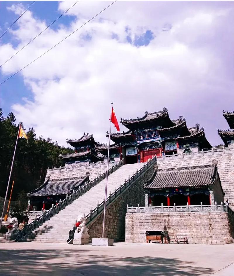 ��������ȡ���к� �к�ȡ�Գ��ǵĺ����ִ�ȫ