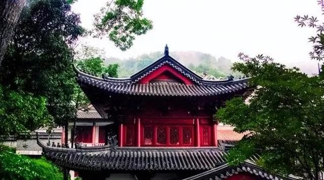 ʹ�������������ٷ���װ�ܷ����Ĳ���Ϊ�Ҵ����ǻۺͳɹ�(�����������ٷ���װ�ܴ����Ĳ��ǵĹ�â���ǻ�)