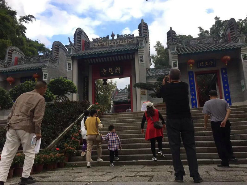 外星人来了 外星人来了全集观看 外星人来了 外星人来了全集观看