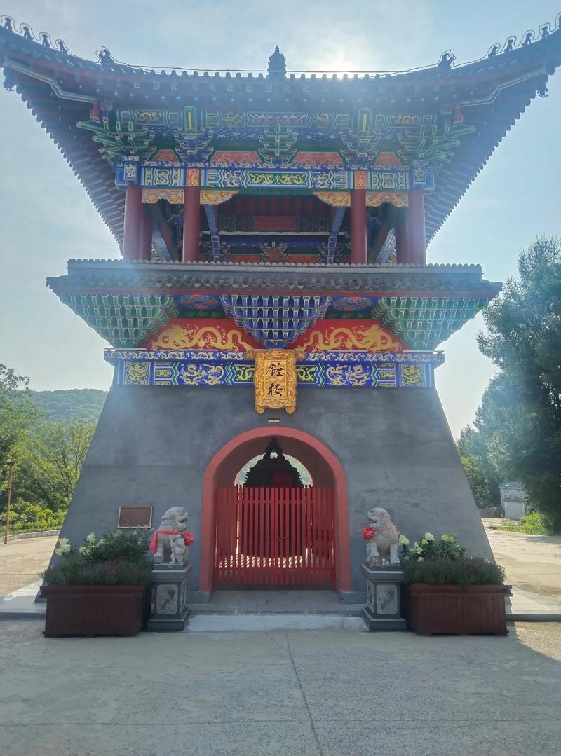 ����ɽˮͼ�ڷ� ��Сѡ�񱳺�ķ�ˮ����