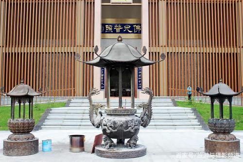 红绳本命年情侣看待收养孩子的未来想法(红绳本命年情侣在收养孩子时会面临哪些情感困扰) 红绳本命年情侣看待收养孩子的未来想法(红绳本命年情侣在收养孩子时会面临哪些情感困扰)