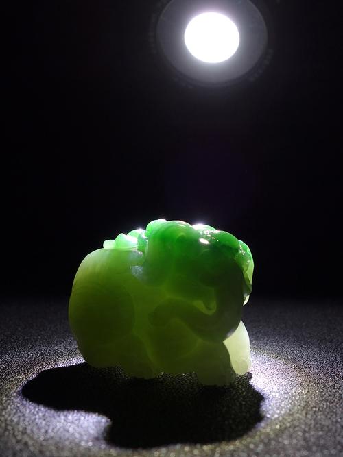 �Ҹ���һ����ů��ë̺