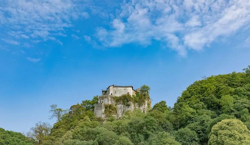 ���µ�������԰����к����� ������ϵ�Ե���ܾ�����ʱ�俼�� 