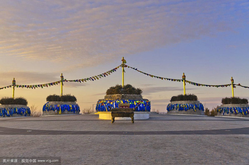 �׾�ѧ�߶�ռ������ı���ԭ�� ���ķ�ˮ�������