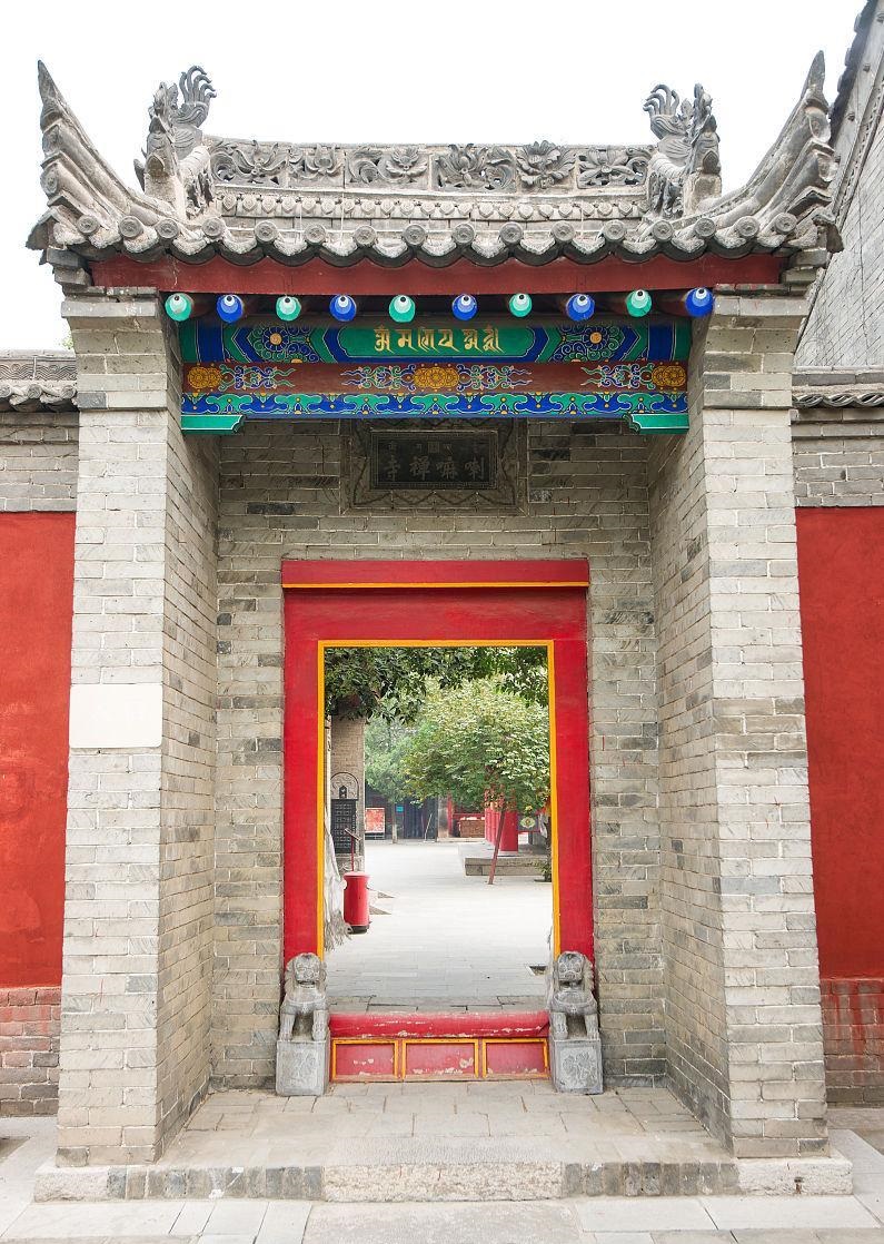 Ʀ��Ӣ����ϷƦ��Ӣ����һ������KISS