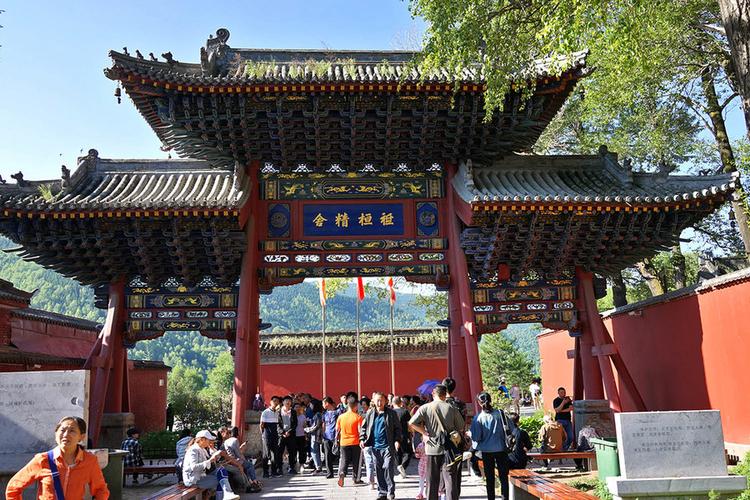 明星性感钢管舞钢管舞是带钢管一起跳的舞吗 明星性感钢管舞钢管舞是带钢管一起跳的舞吗