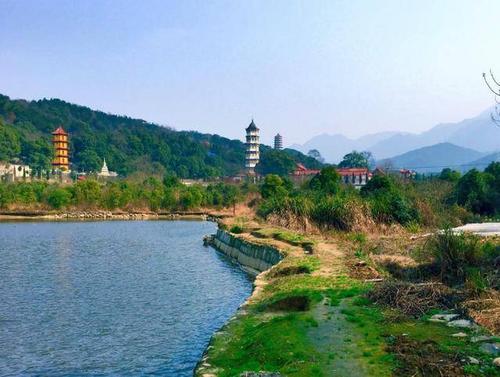 ������������Ӱ���������ķḻ���(�����������ܸ����Ӵ����������ķḻ���Ҹ�)