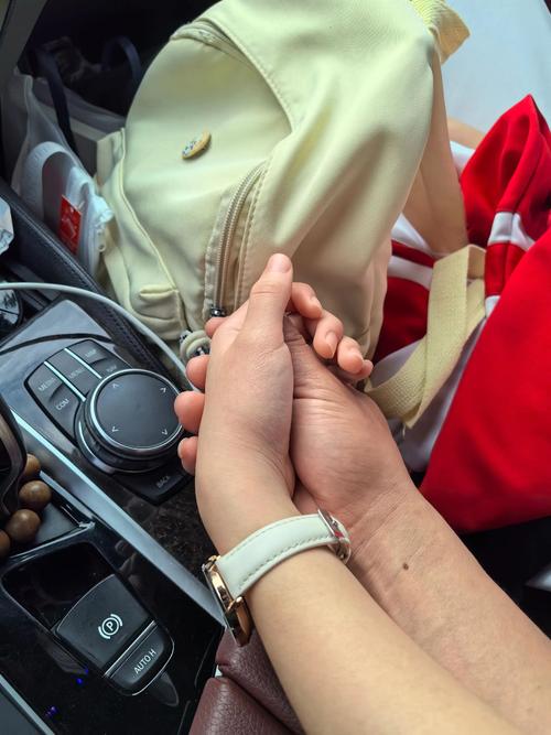 ���ֹ�ͬ��ͬ�յĸ����ǻ�Ӱ����������(���ֹ�ͬ��ͬ�յĸ����ǻ�Ӱ�����Ƶ���ľ����)