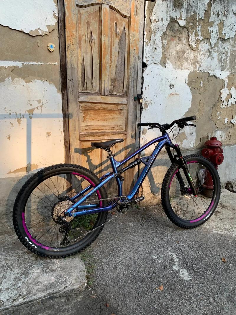 ����ڶ��� ����ڶ�����Ա��