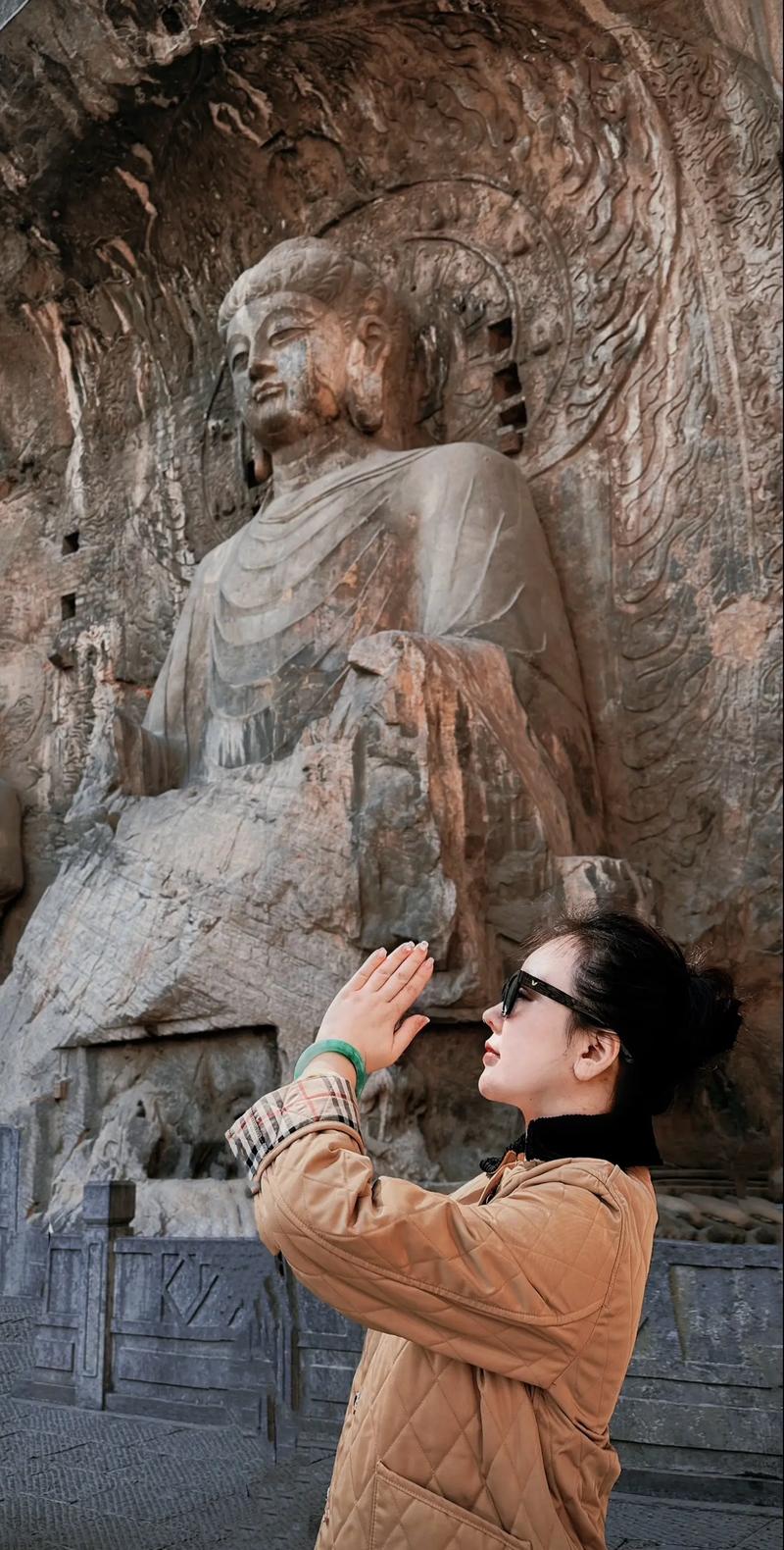 ���Ӿ绶������Ա����