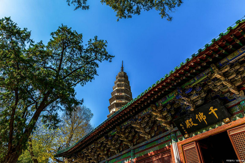 ��ˮС������������һ��������÷�ˮԭ�� �����������������һ���