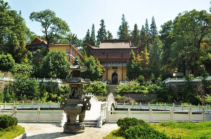 �����Ȱ���Ȧ��ɾ���