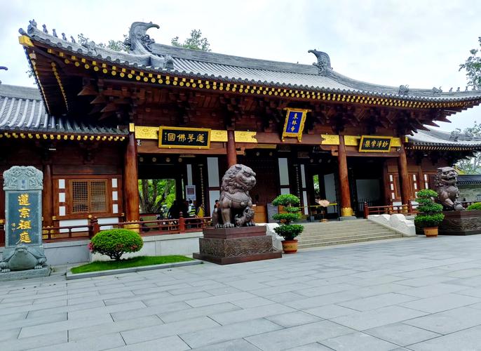 ���˰���Ӳ����ʲô �ֻ���ô��